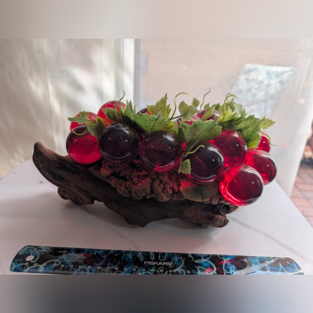Grapes, MCM, Lucite Red/Orange Glass Grapes on Natural DriftWood - Picture 7 of 12